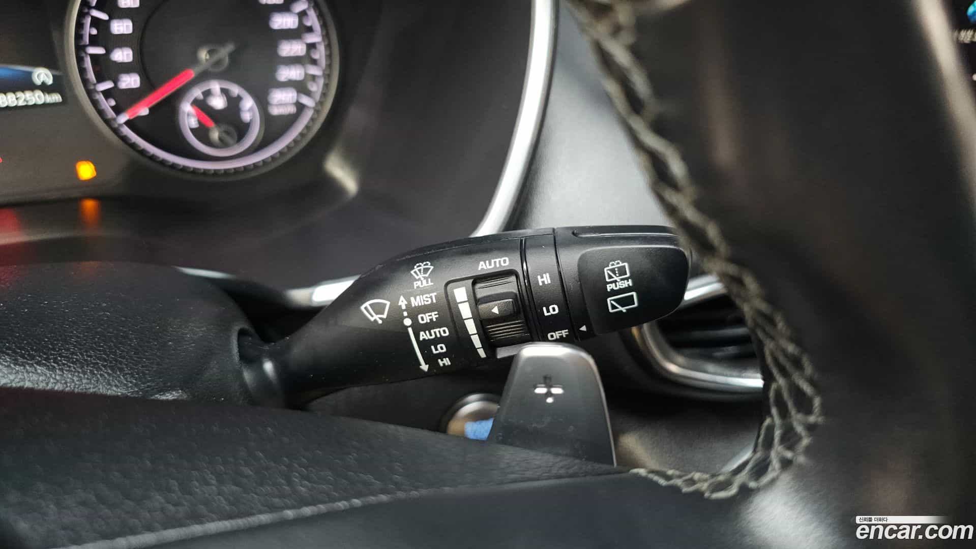 Santafe Hyundai 2022.1-OPTION-022
