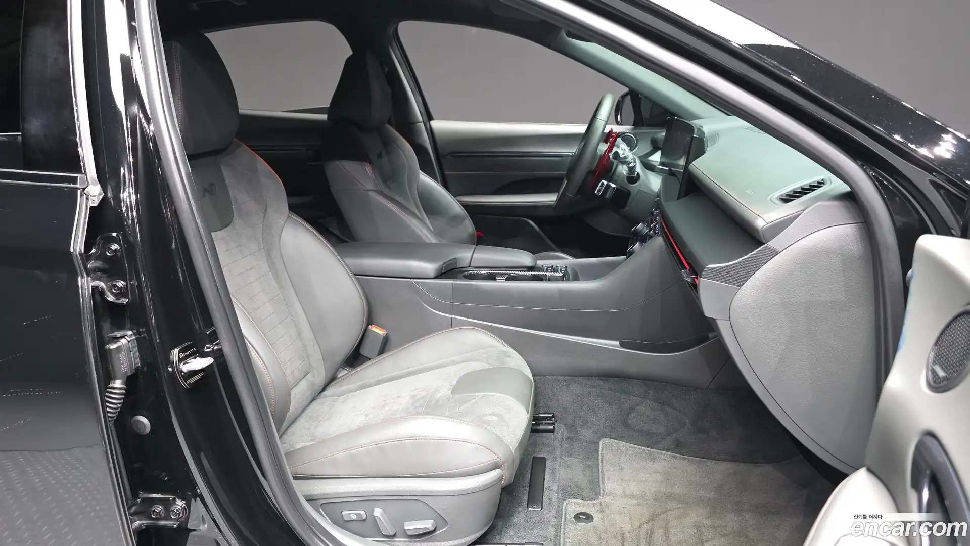 Sonata Hyundai 2023.11-OPTION-015