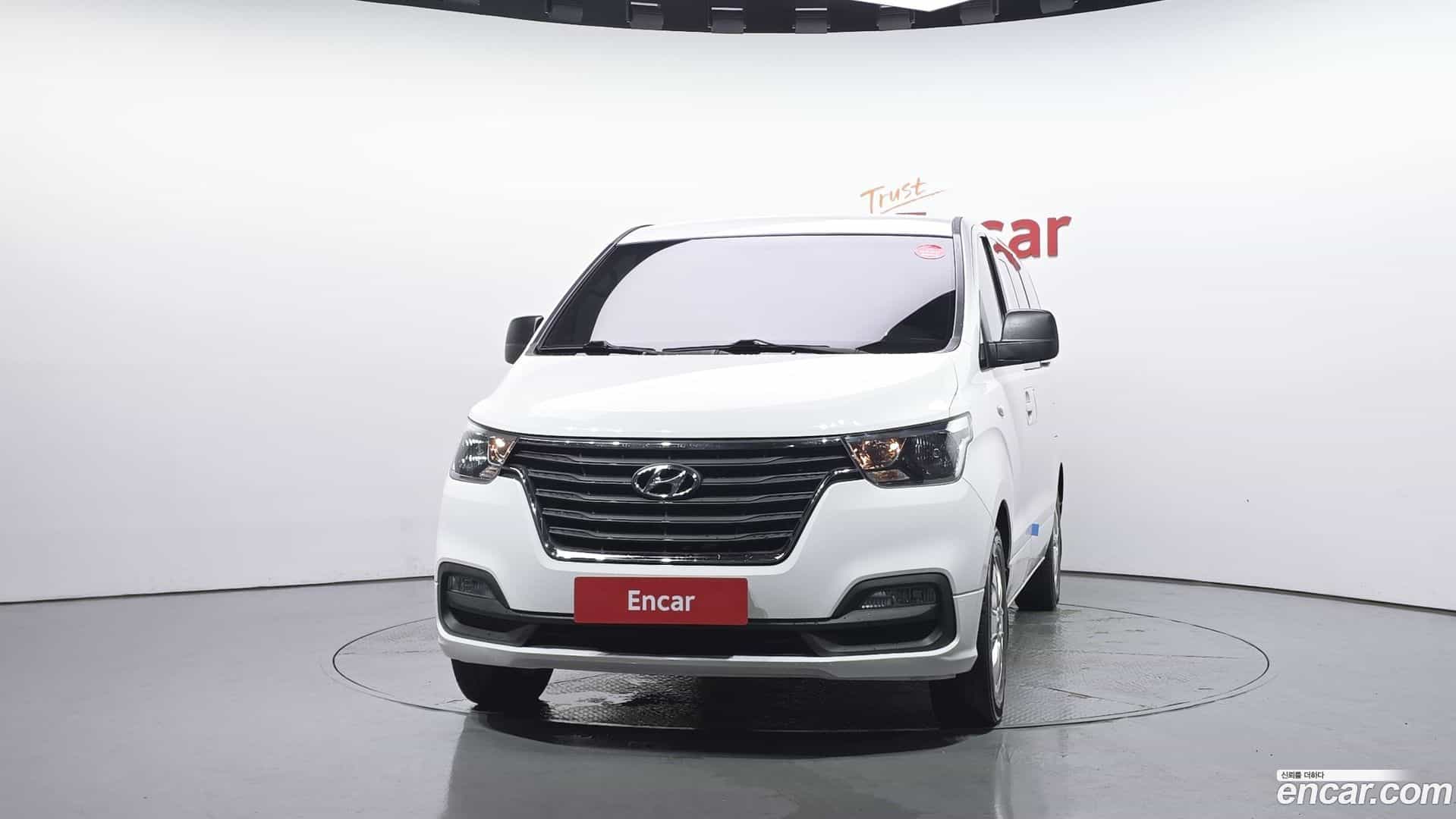 Starex Hyundai 2019.0-OUTER-003