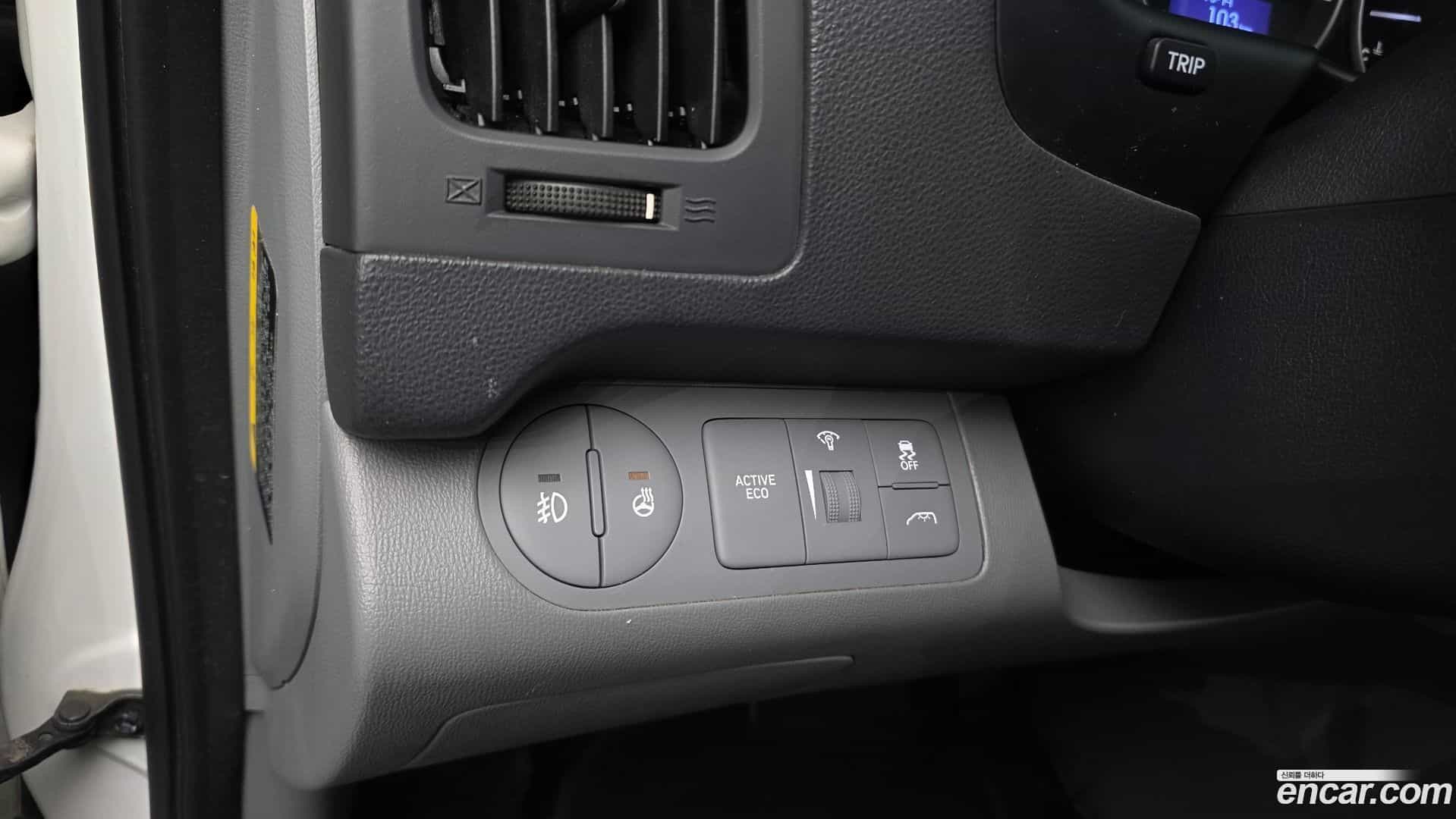 Starex Hyundai 2019.0-OPTION-018
