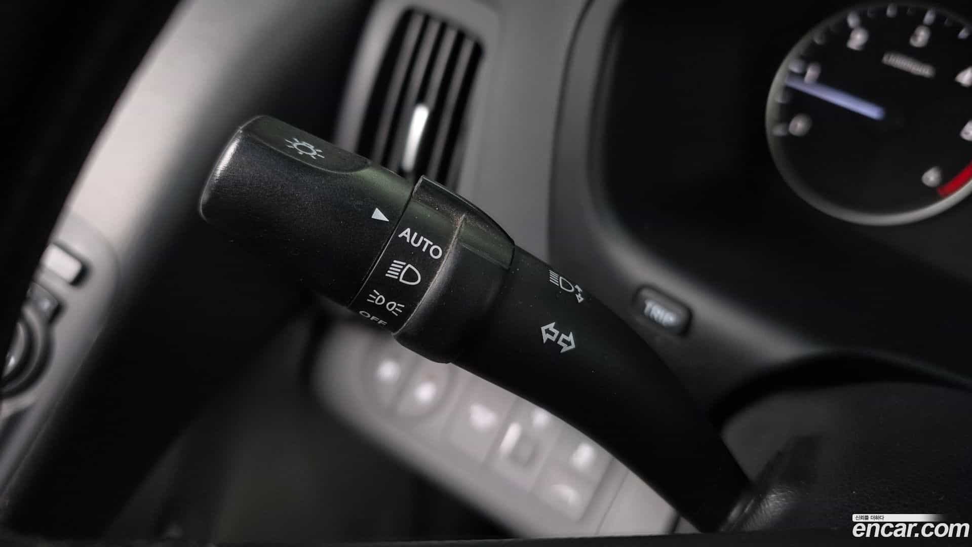 Starex Hyundai 2019.0-OPTION-020