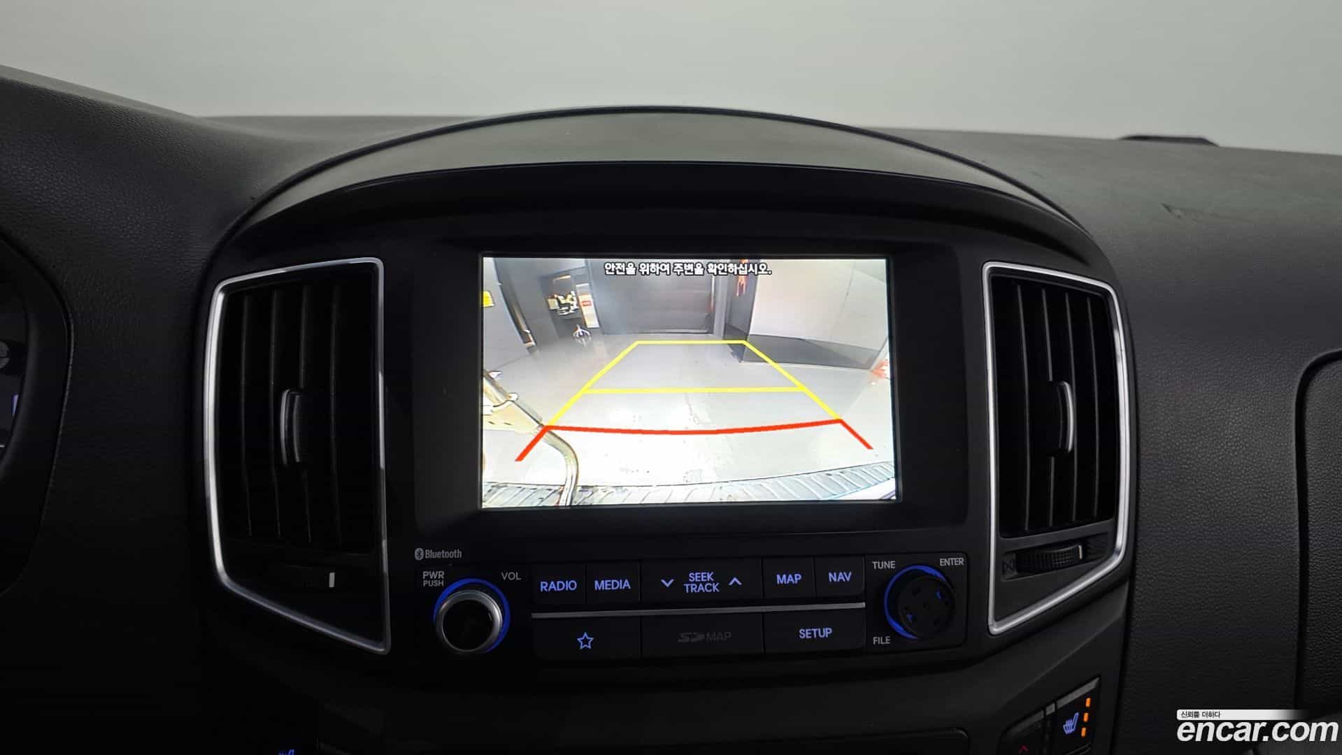 Starex Hyundai 2019.0-OPTION-022
