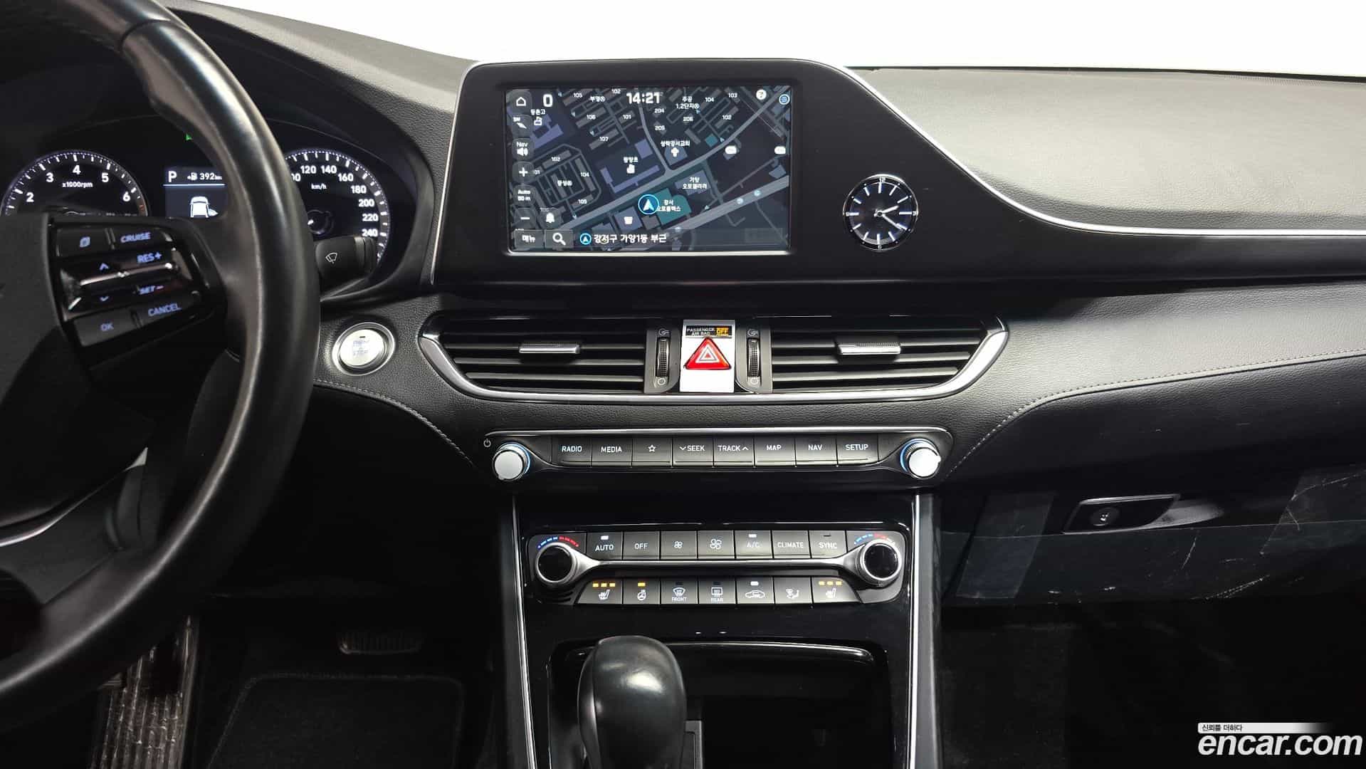 Grandeur Hyundai 2018.2-OPTION-018