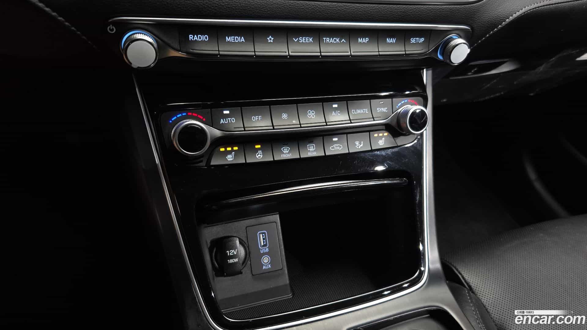 Grandeur Hyundai 2018.2-OPTION-022