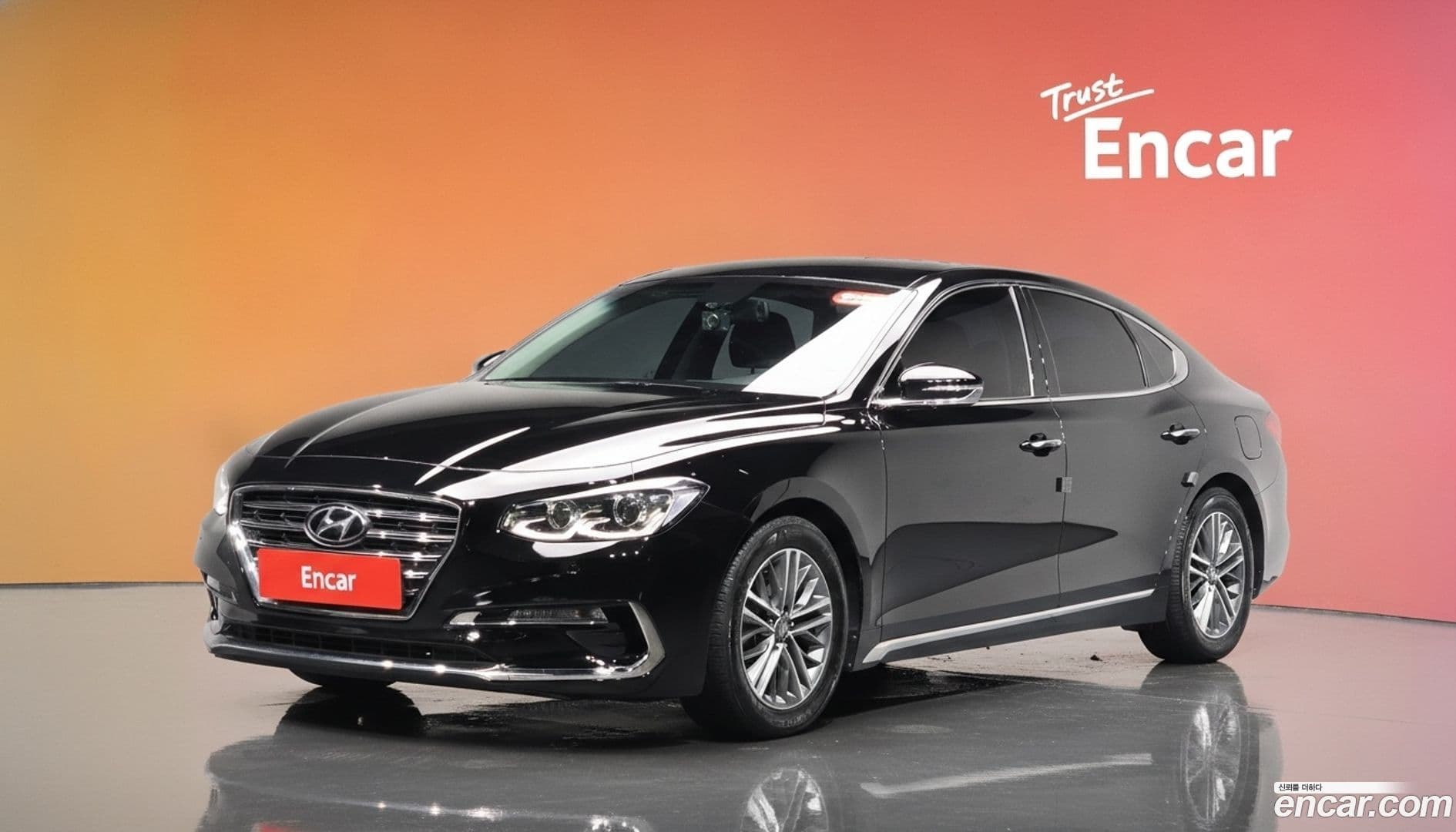 Main__Slider__Photo:Grandeur Hyundai 2018.2-0