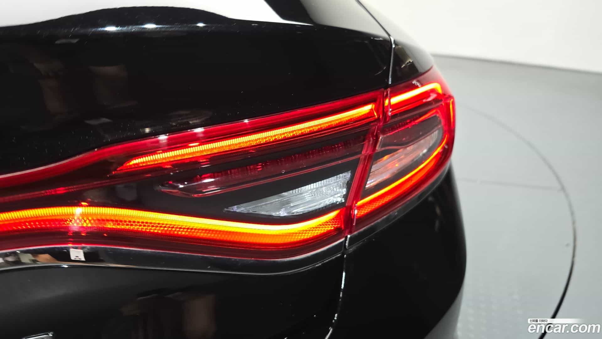 Grandeur Hyundai 2018.2-OUTER-033