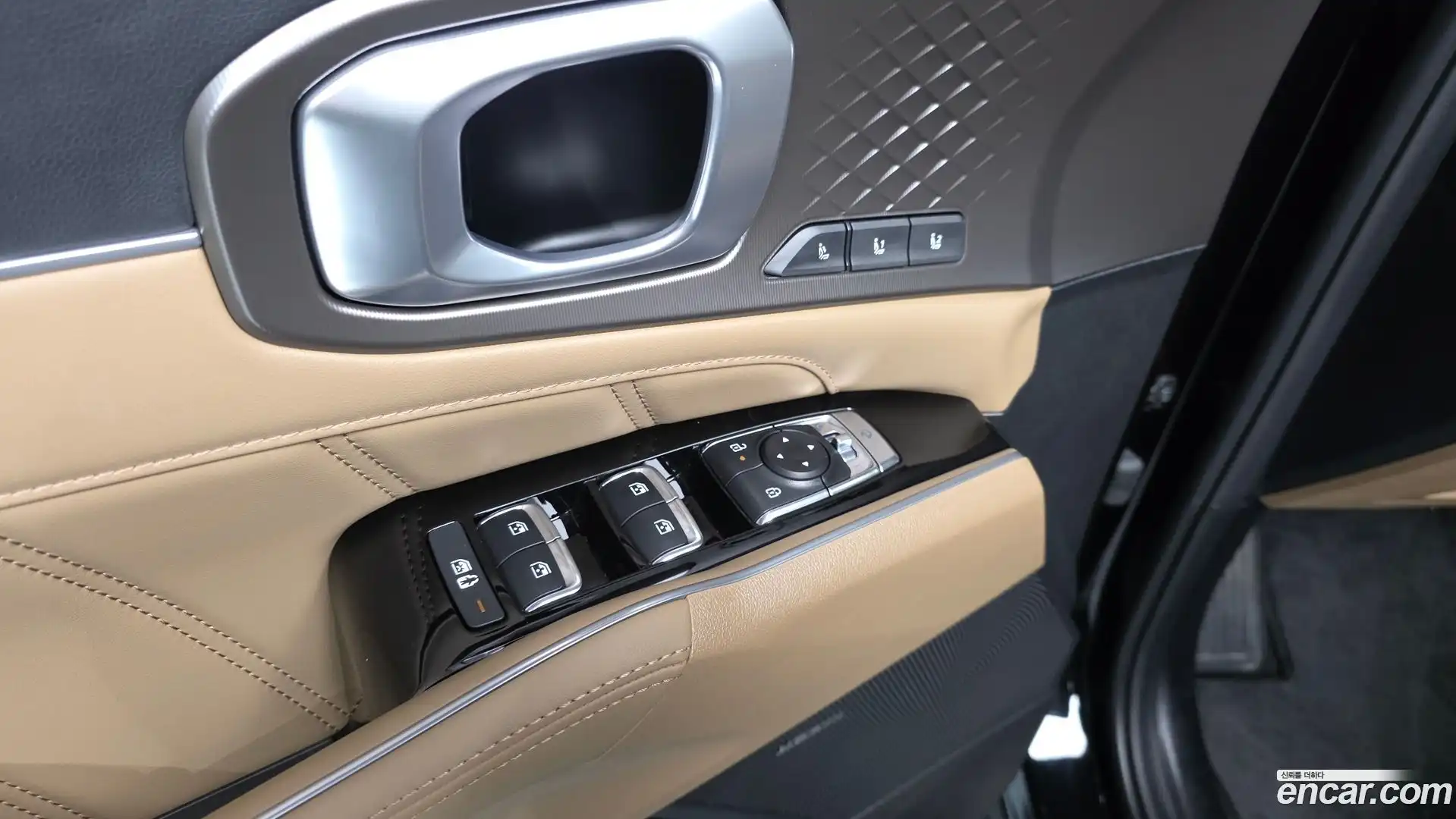Sorento Kia 2025.4-OPTION-043