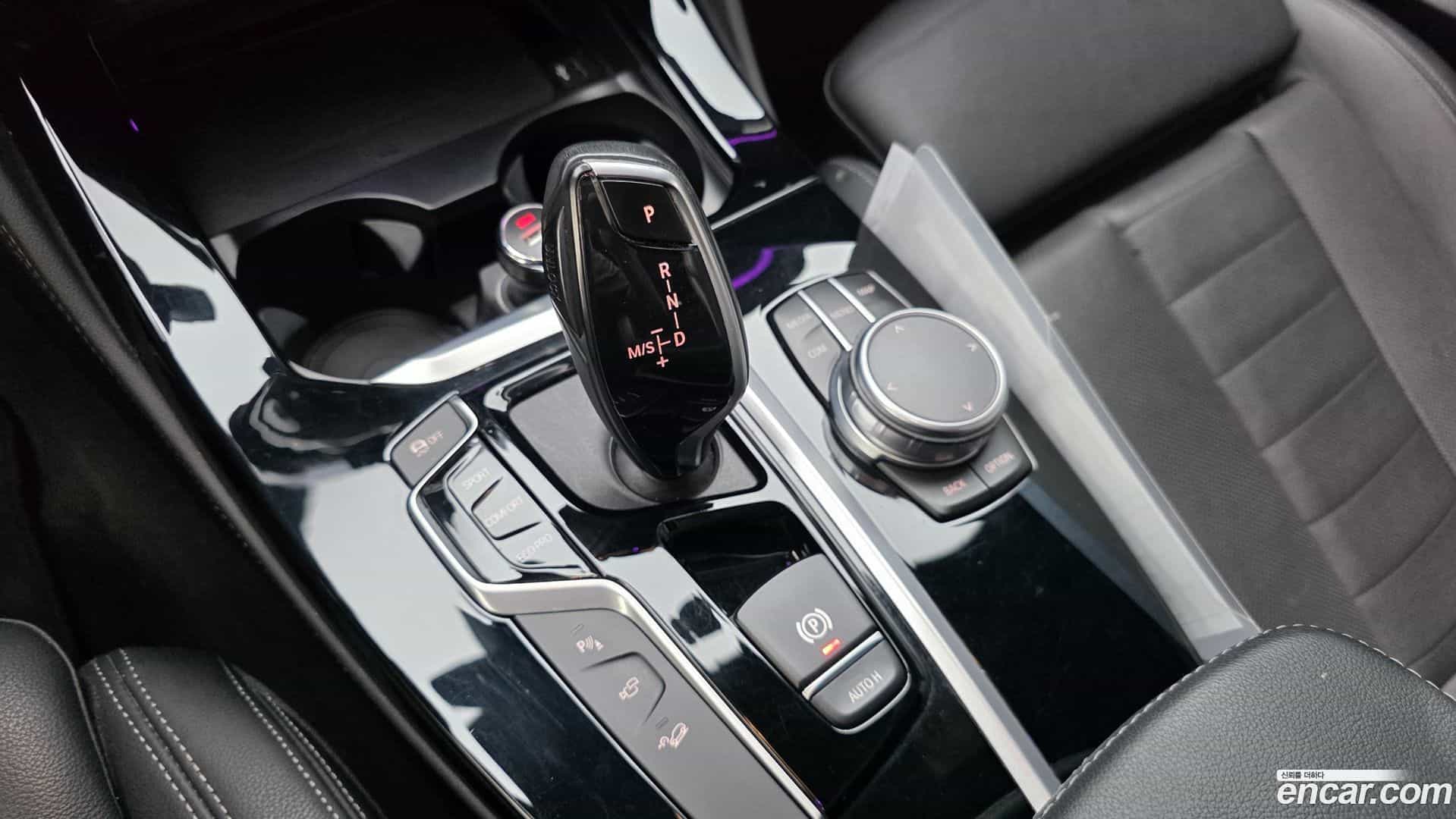 X4 BMW 2021.1-INNER-009