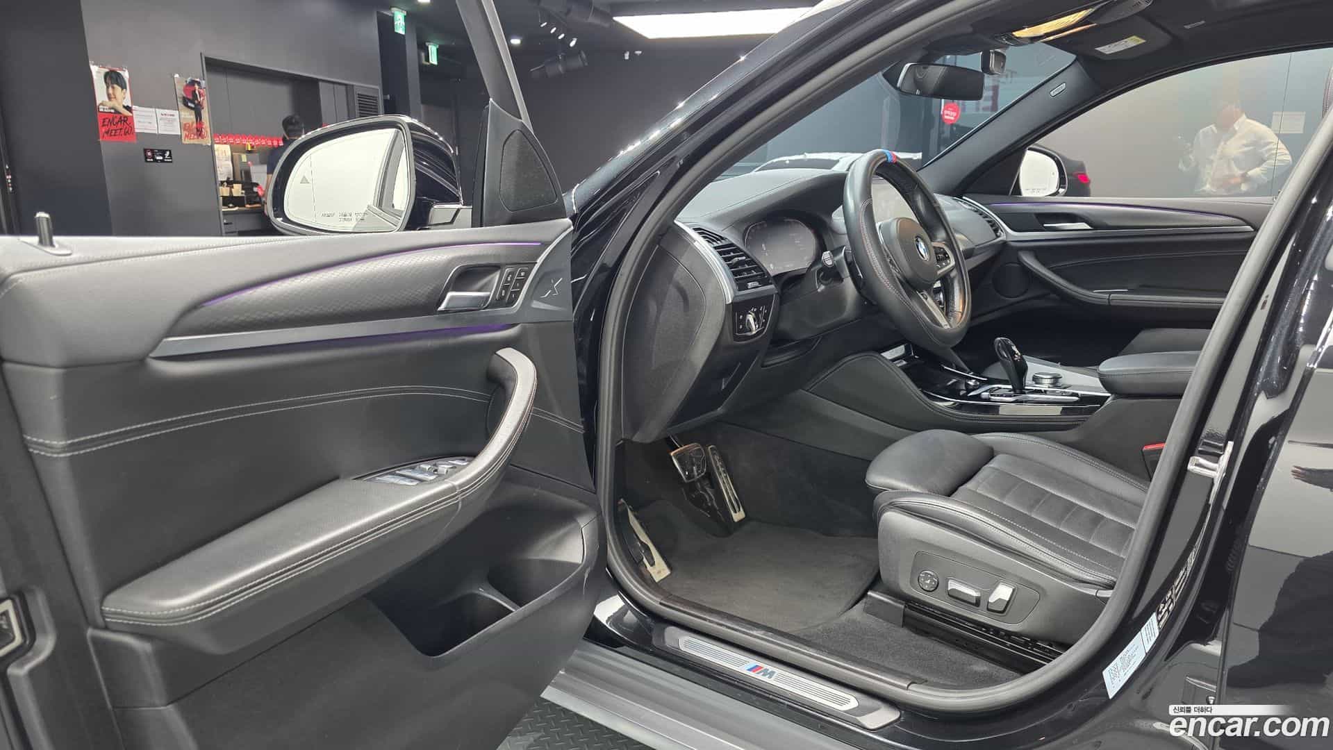 X4 BMW 2021.1-INNER-010
