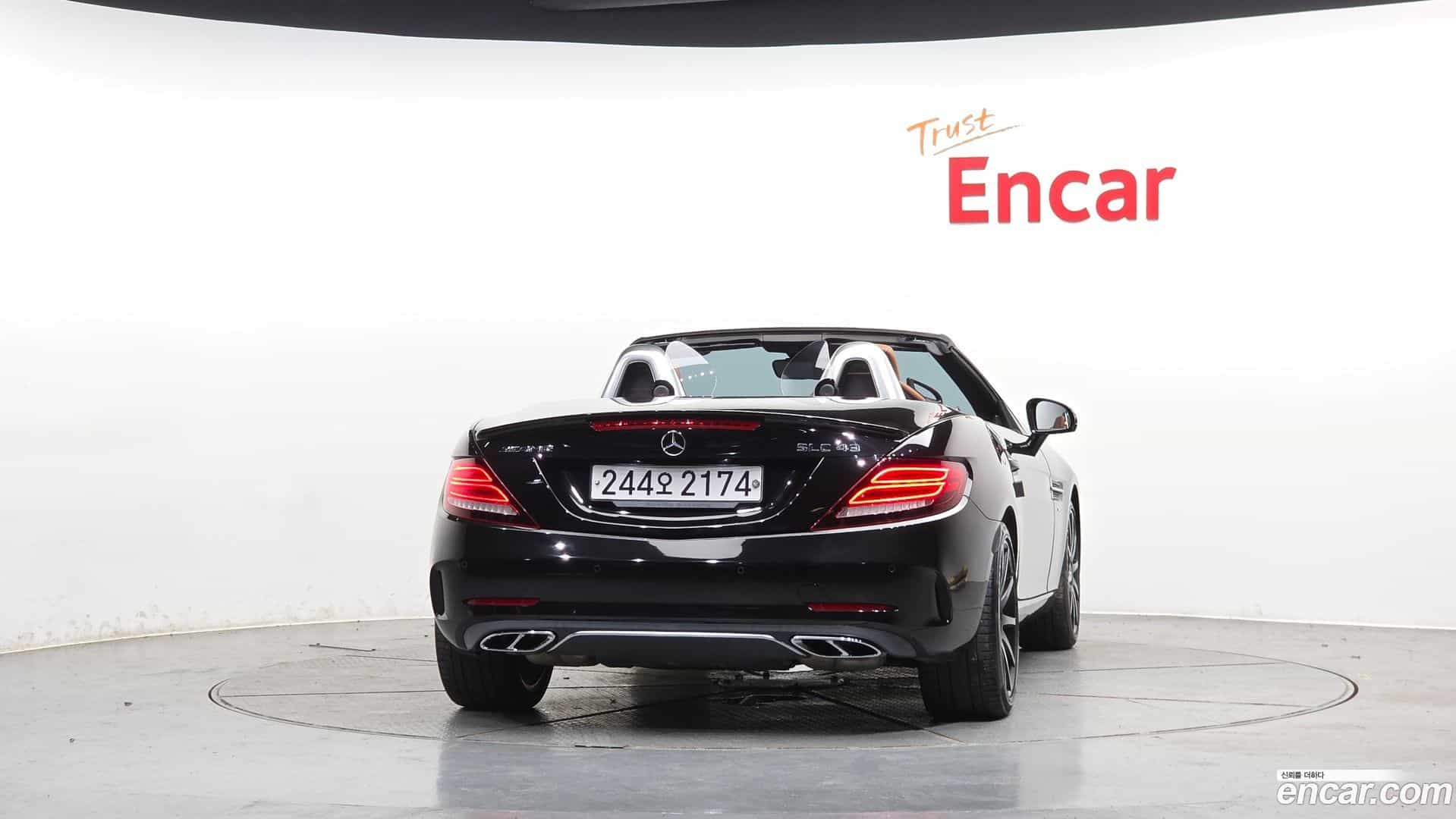 SLC-Class Mercedes-Benz 2017.7-OUTER-004
