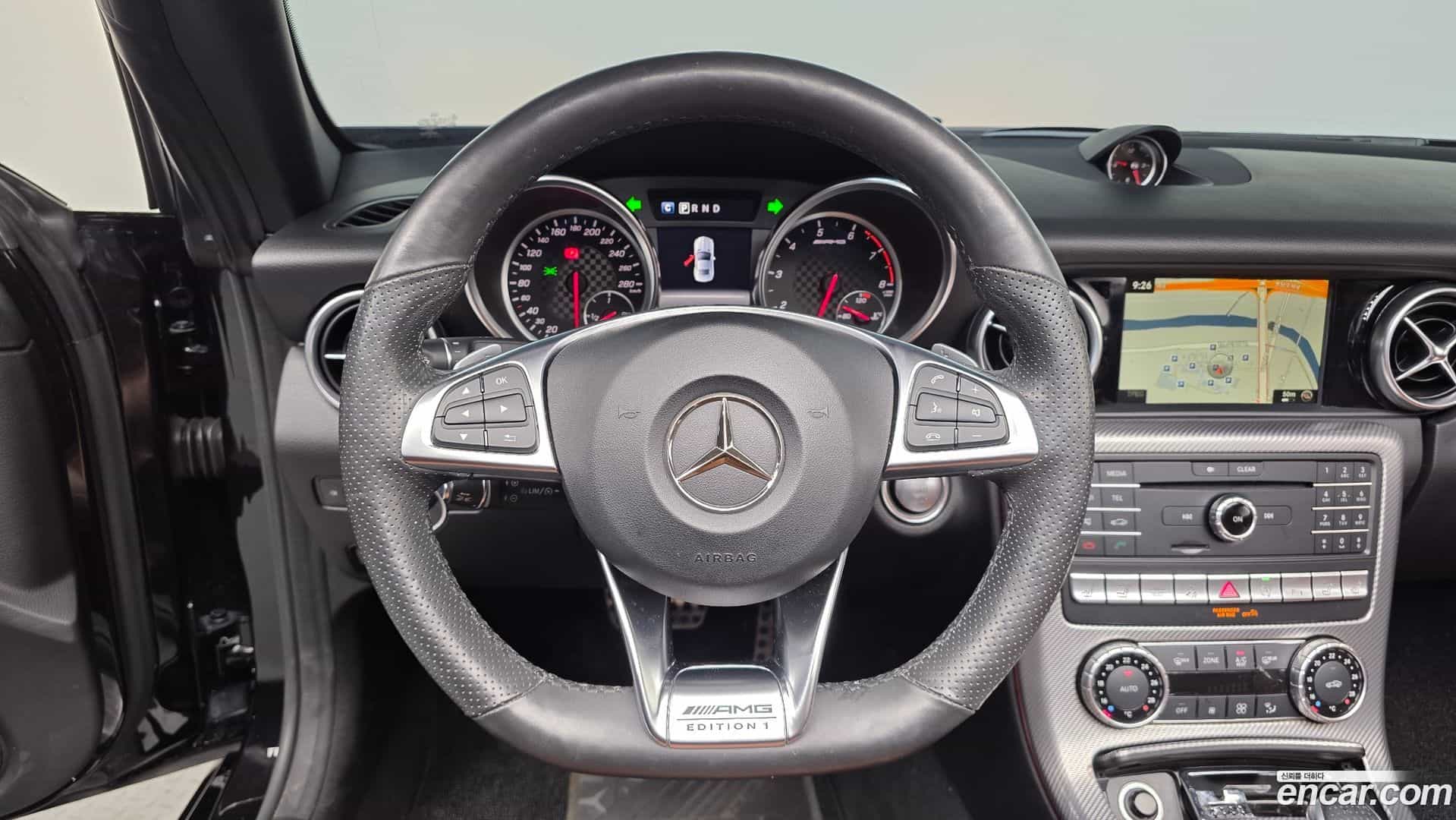 SLC-Class Mercedes-Benz 2017.7-OPTION-017