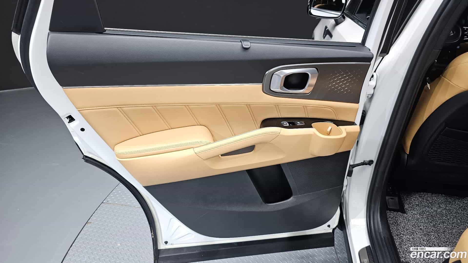 Sorento Kia 2020.9-INNER-035