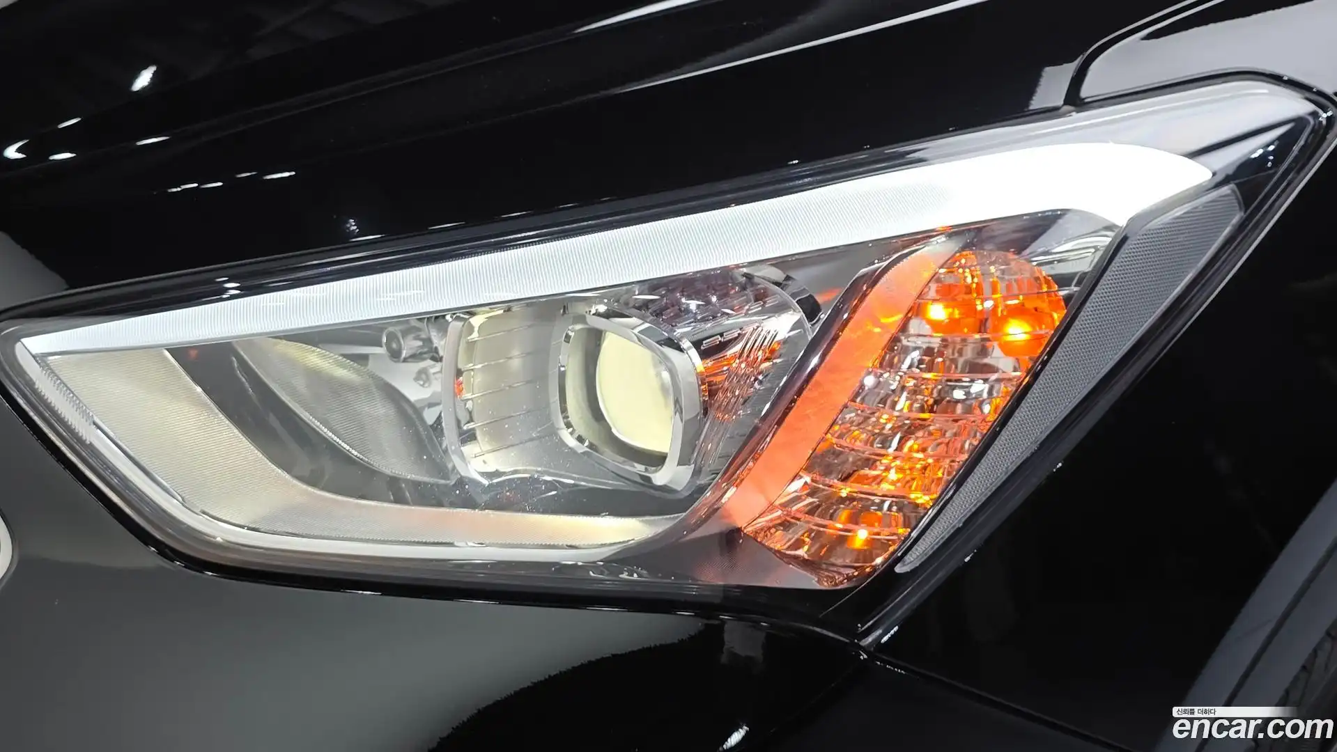 Santafe Hyundai 2014.5-OUTER-032
