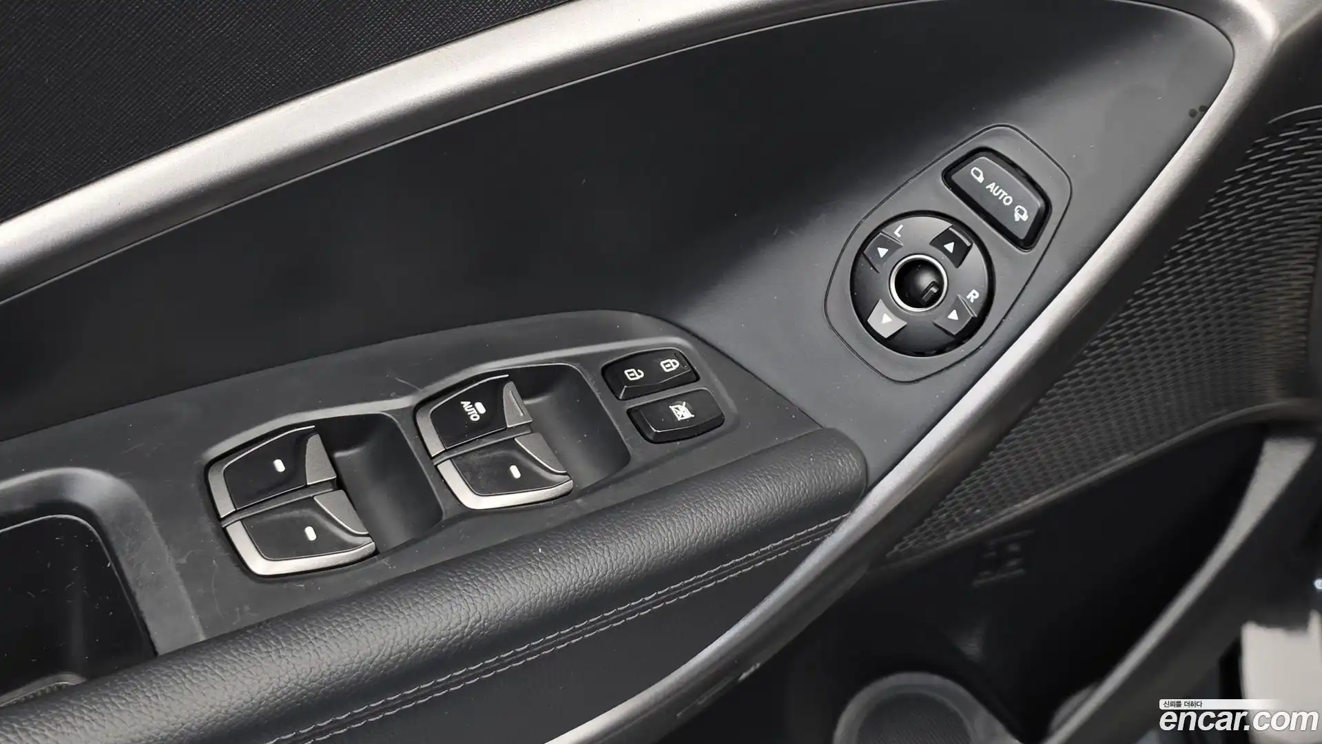 Santafe Hyundai 2014.5-OPTION-040