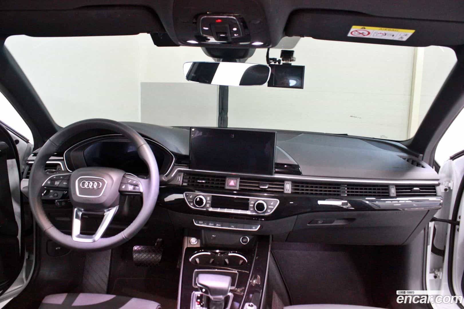 A4 Audi 2022.5-INNER-007