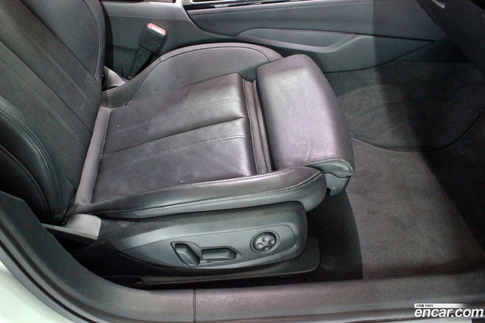 A4 Audi 2022.5-OPTION-021