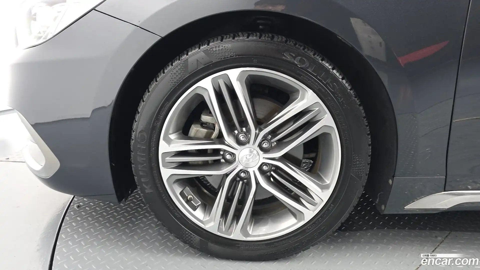 Grandeur Hyundai 2017.4-OUTER-005