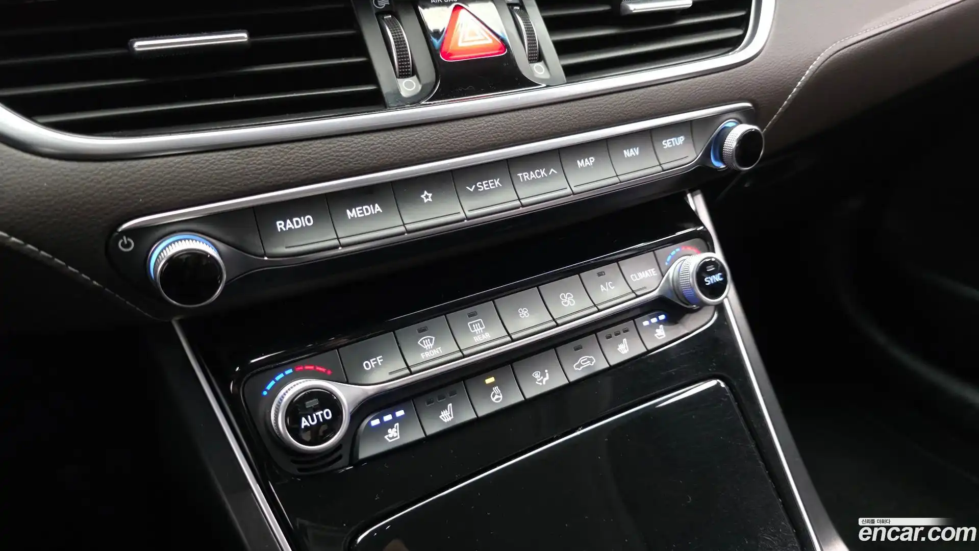 Grandeur Hyundai 2017.4-OPTION-020