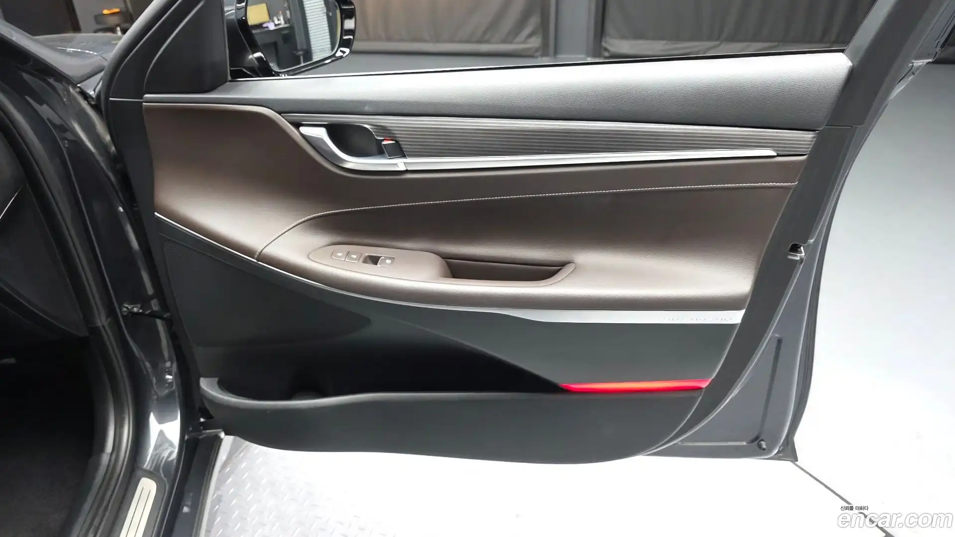 Grandeur Hyundai 2017.4-INNER-034