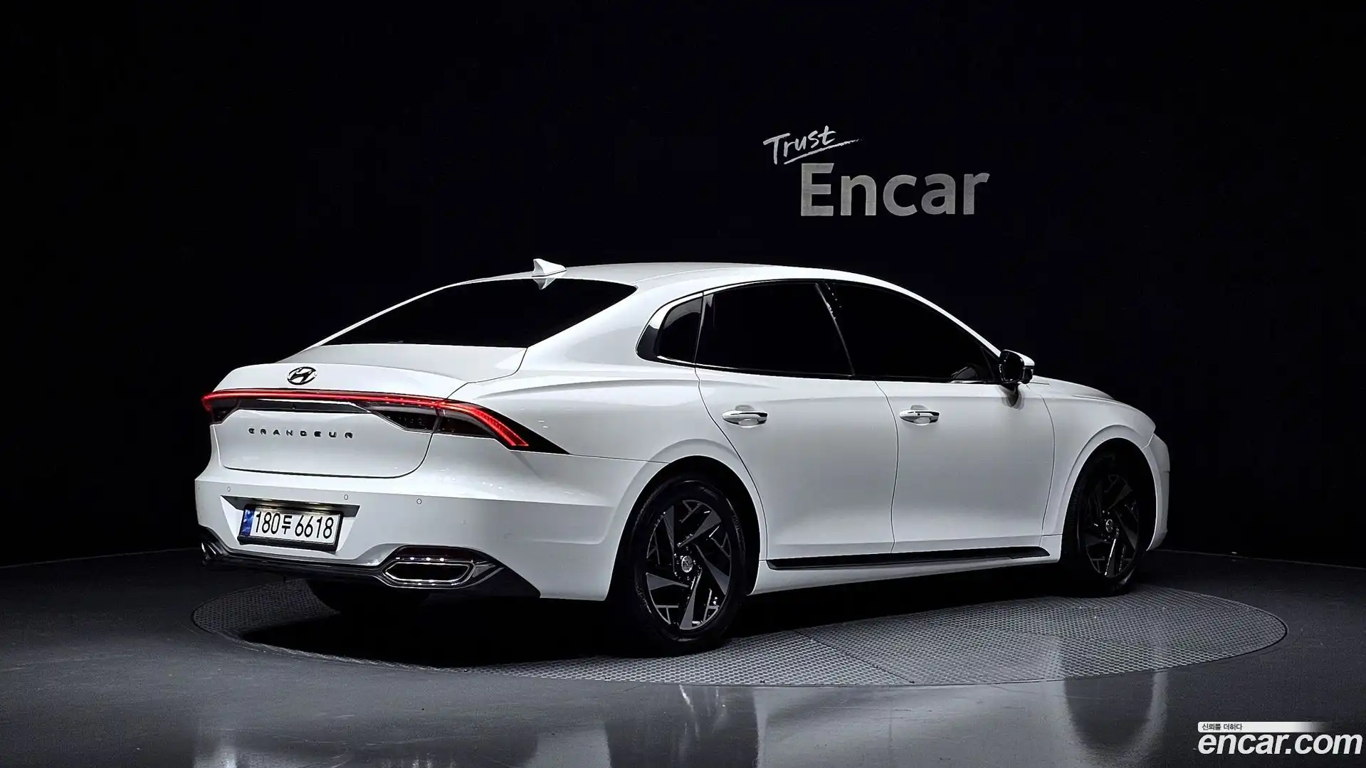 Grandeur Hyundai 2022.4-OUTER-002