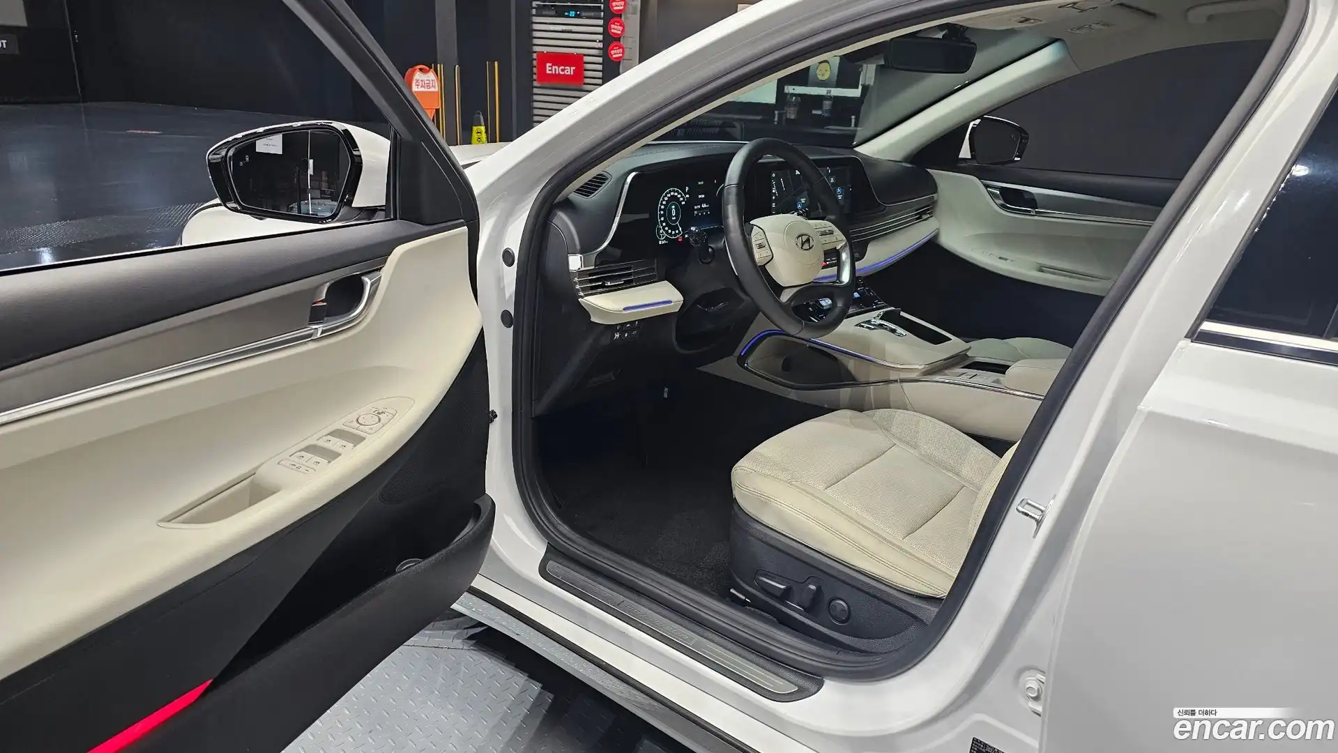 Grandeur Hyundai 2022.4-INNER-010