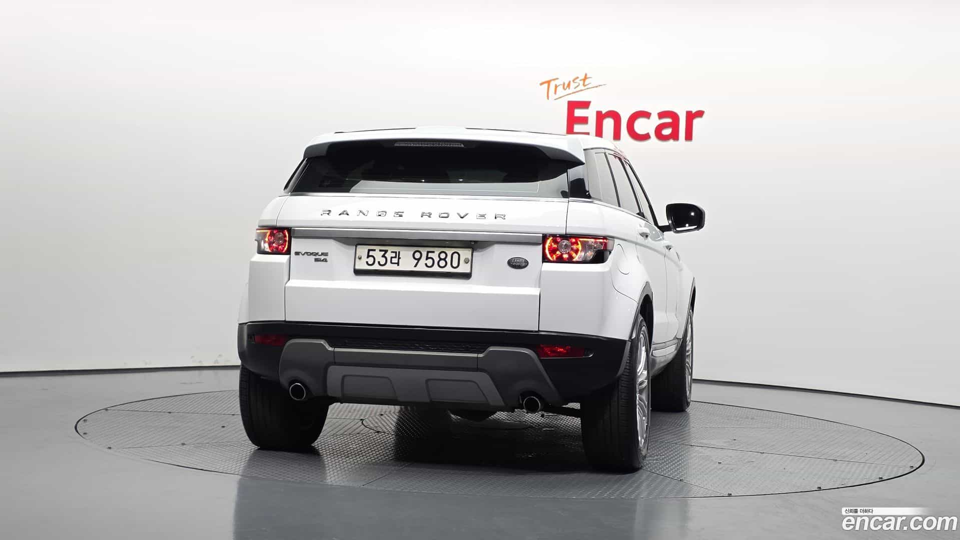 Range Rover Evoque Land Rover 2013.4-OUTER-004
