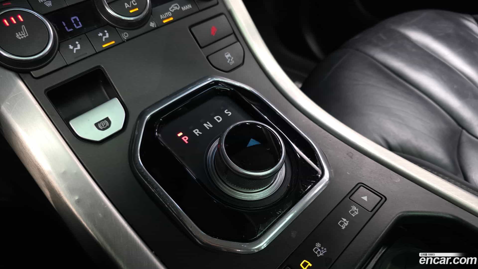 Range Rover Evoque Land Rover 2013.4-INNER-009