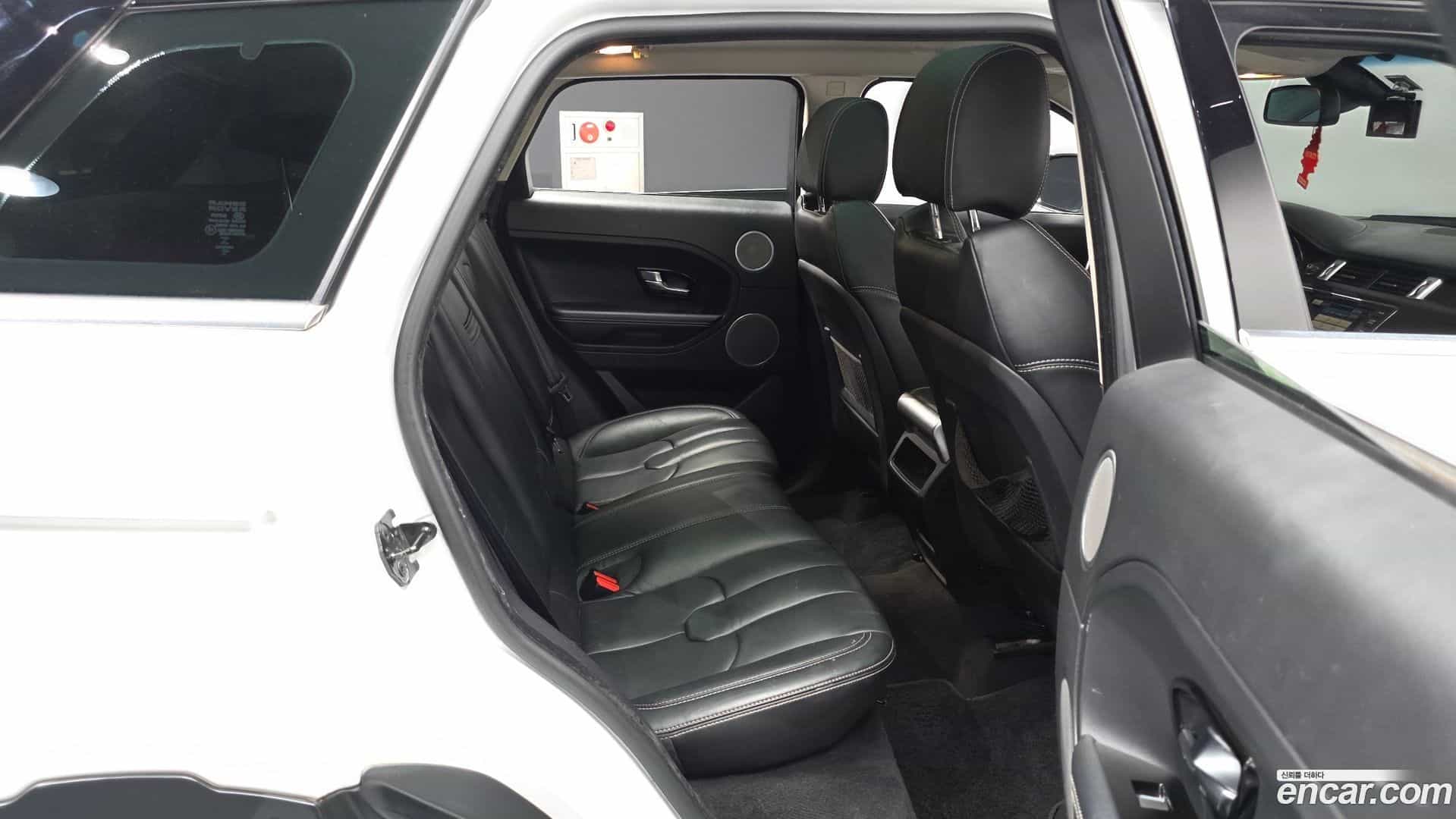 Range Rover Evoque Land Rover 2013.4-OPTION-016