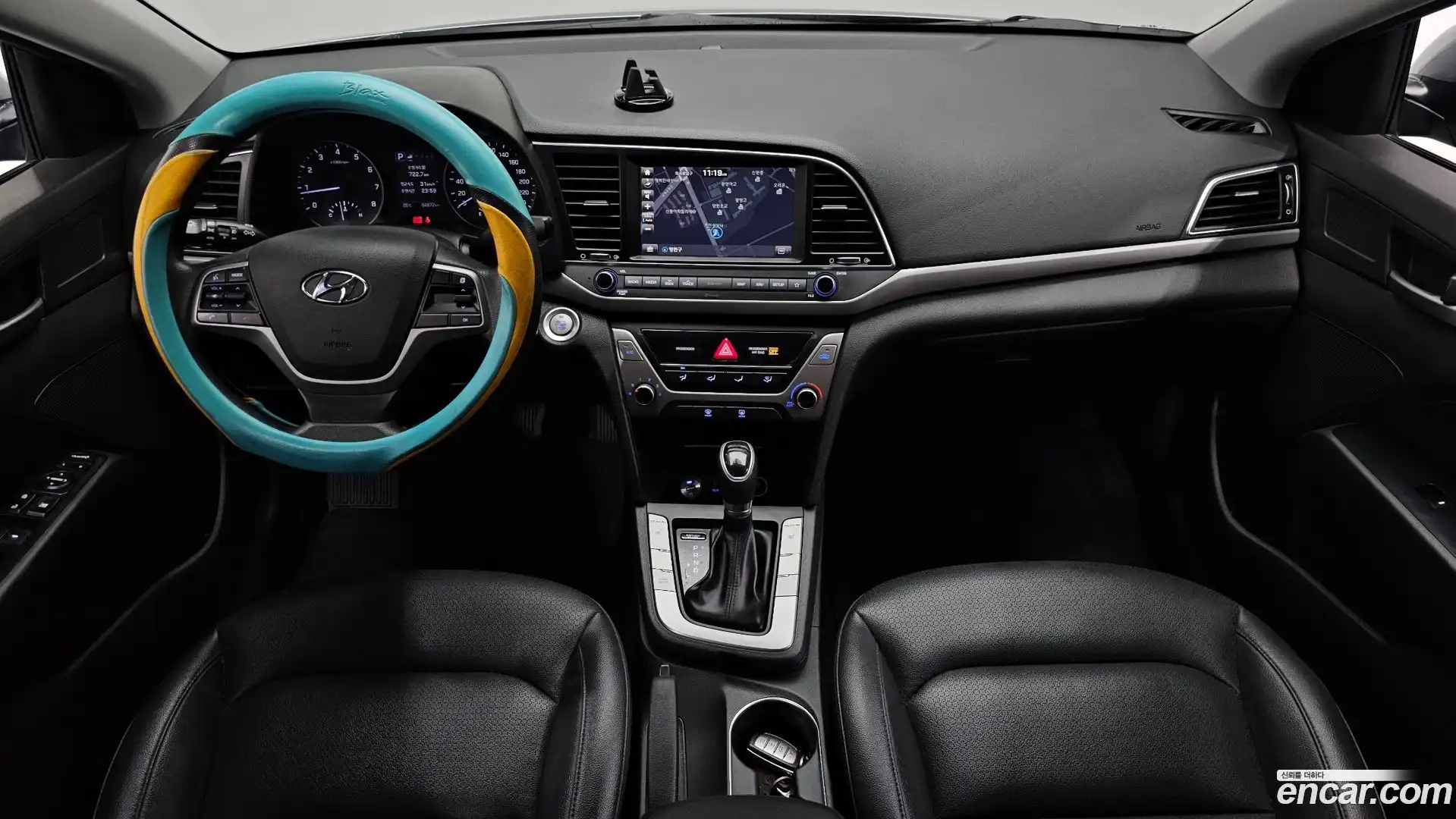 AVANTE Hyundai 2018.8-INNER-007