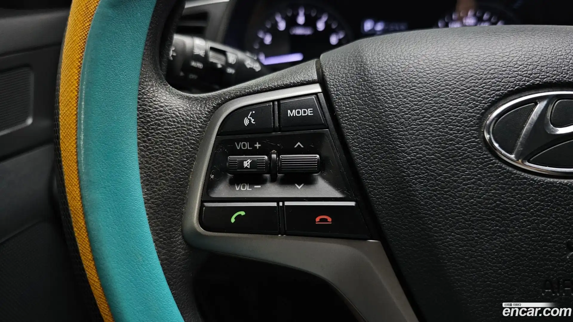 AVANTE Hyundai 2018.8-OPTION-018