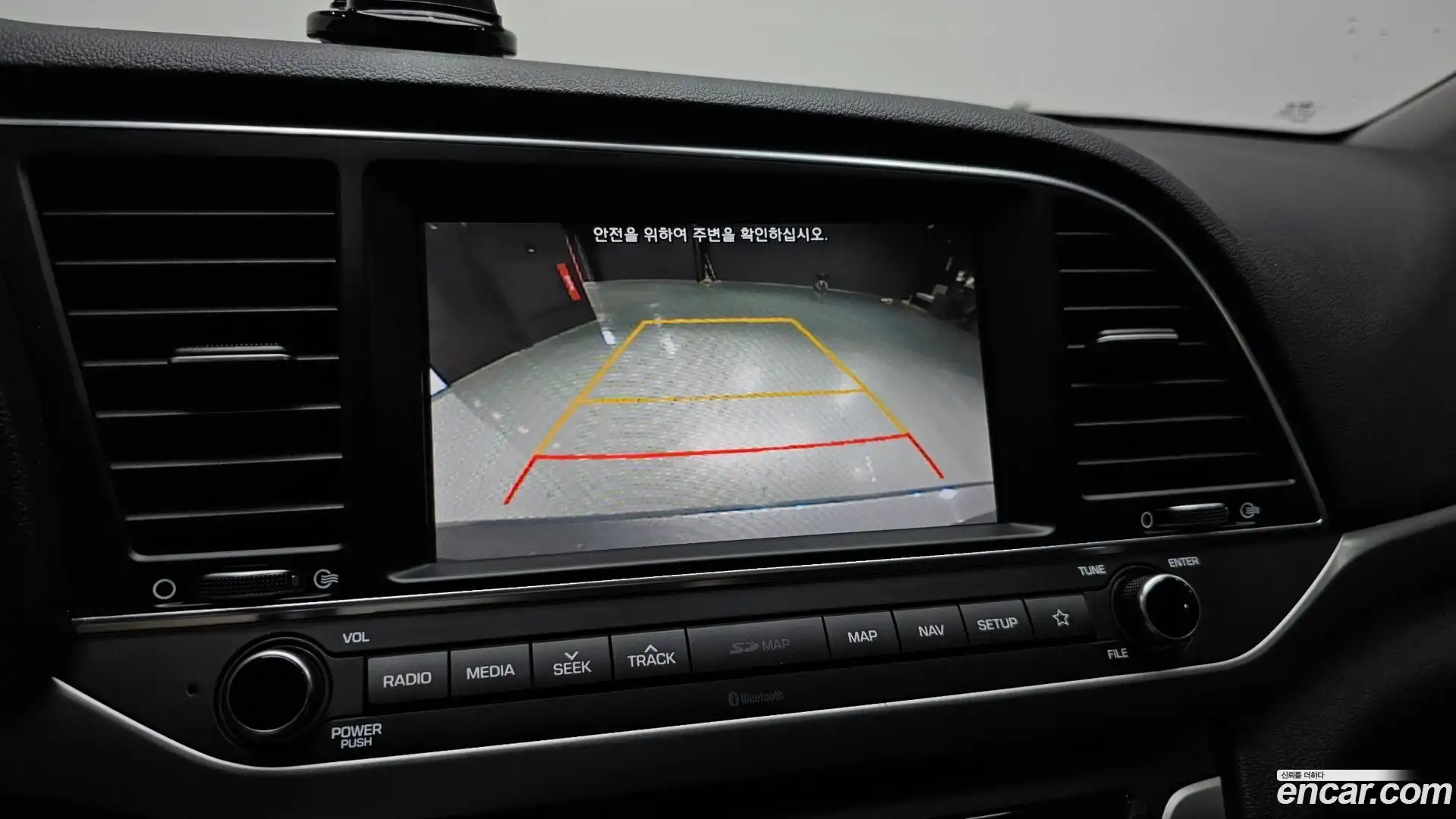 AVANTE Hyundai 2018.8-OPTION-021