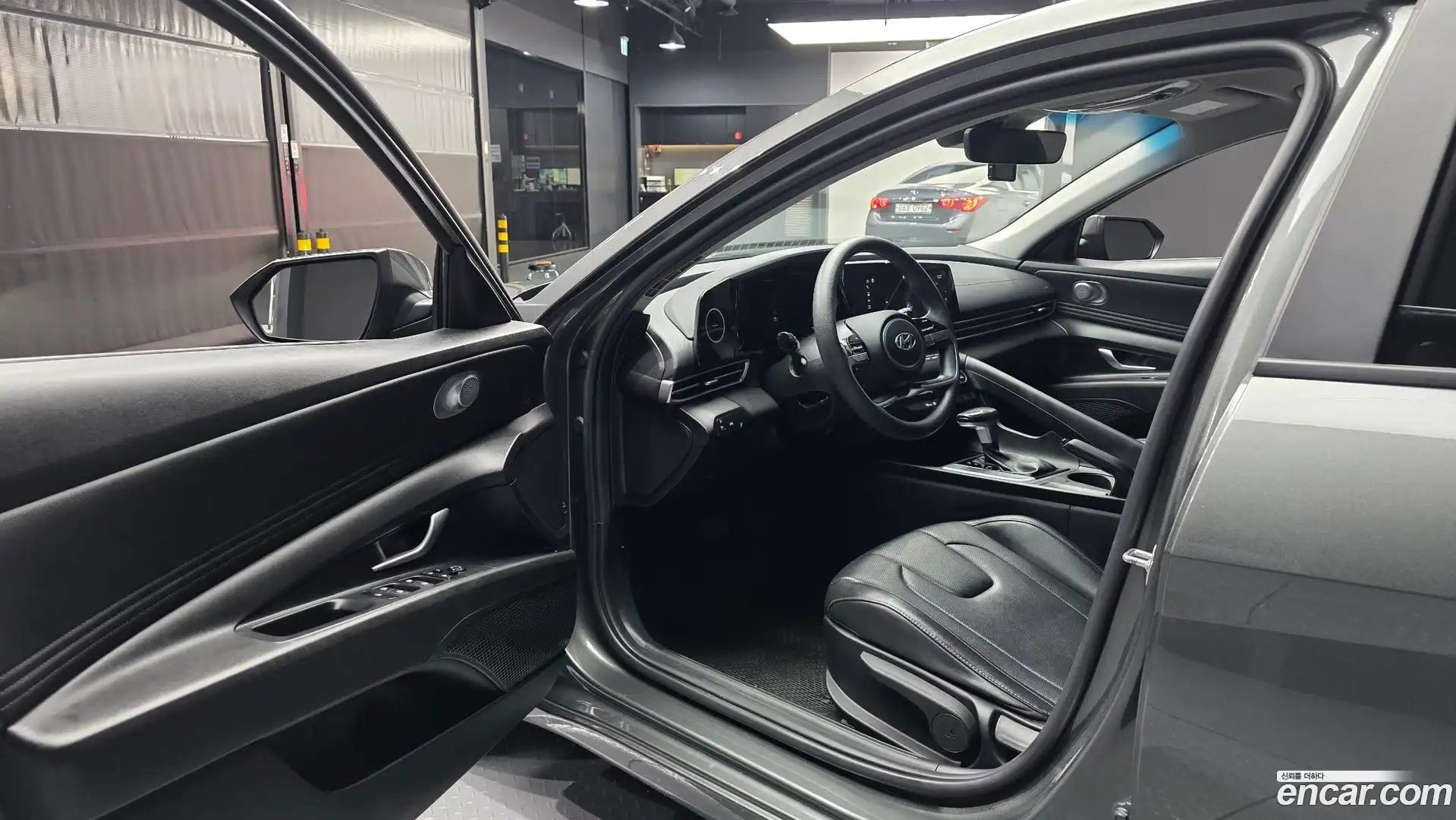 AVANTE Hyundai 2022.4-INNER-010