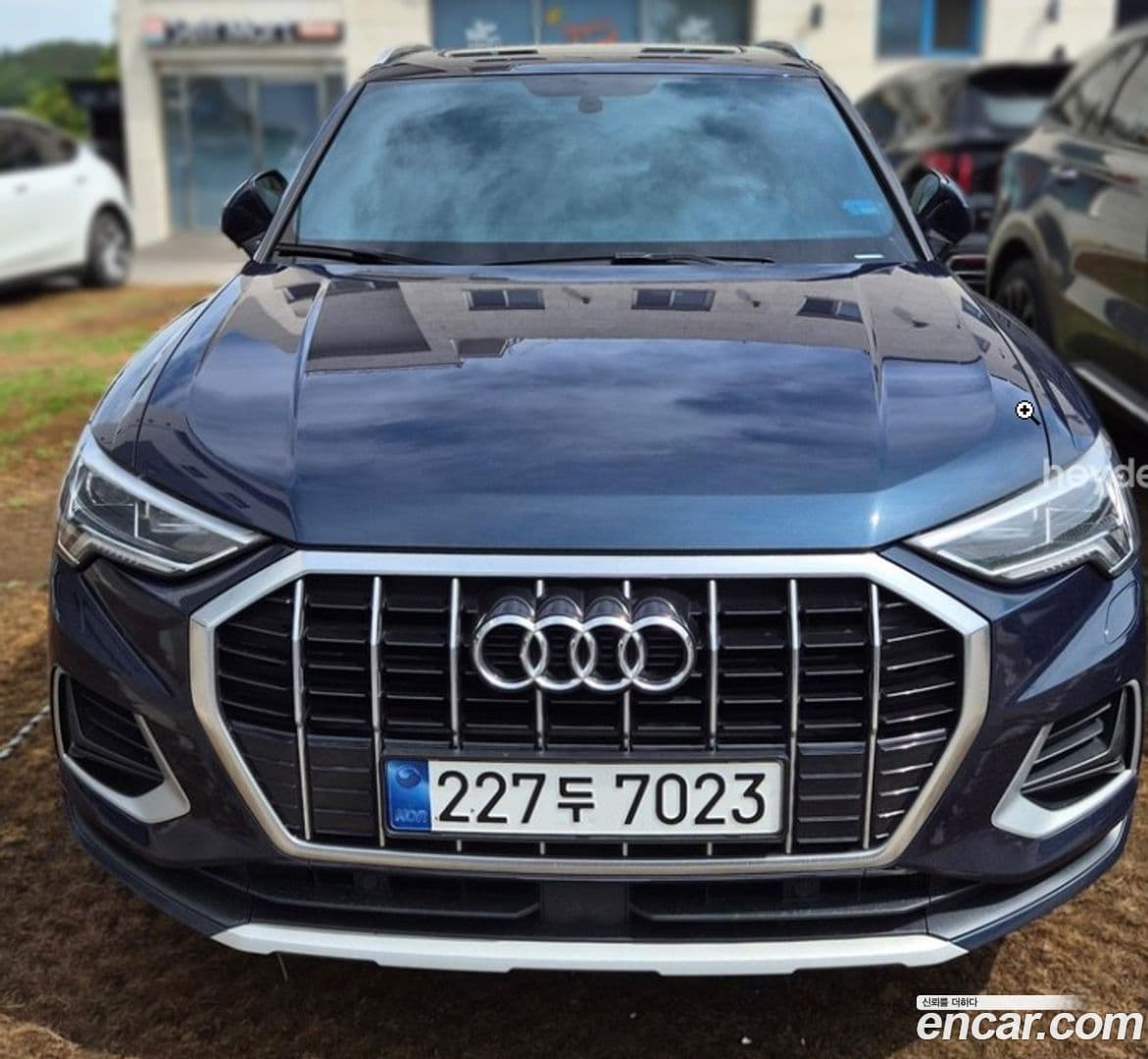 Main__Slider__Photo:Q3 Audi 2020.4-0