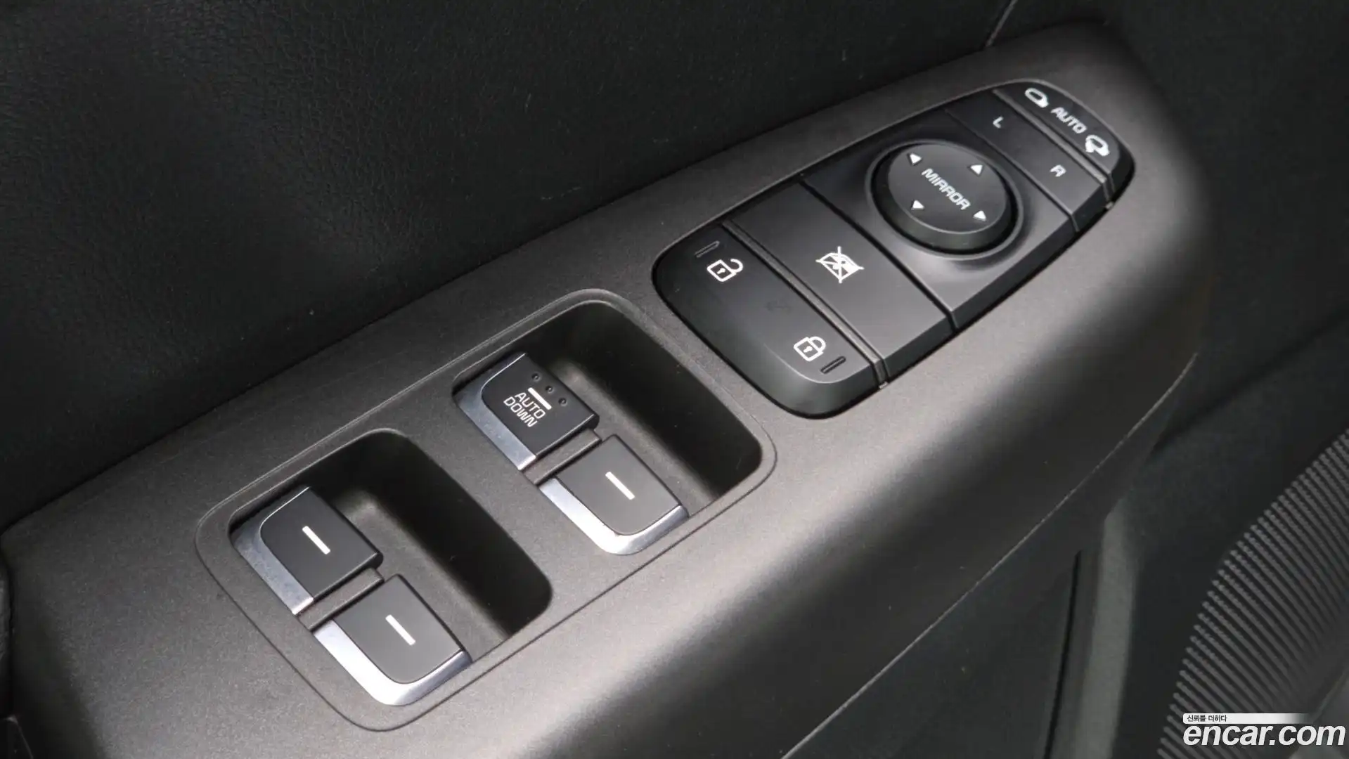 Sportage Kia 2017.2-OPTION-023