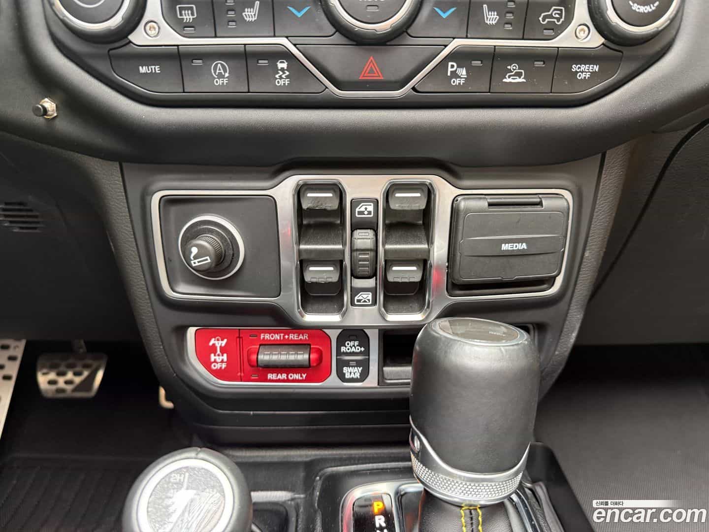 Wrangler Jeep 2021.5-OPTION-015