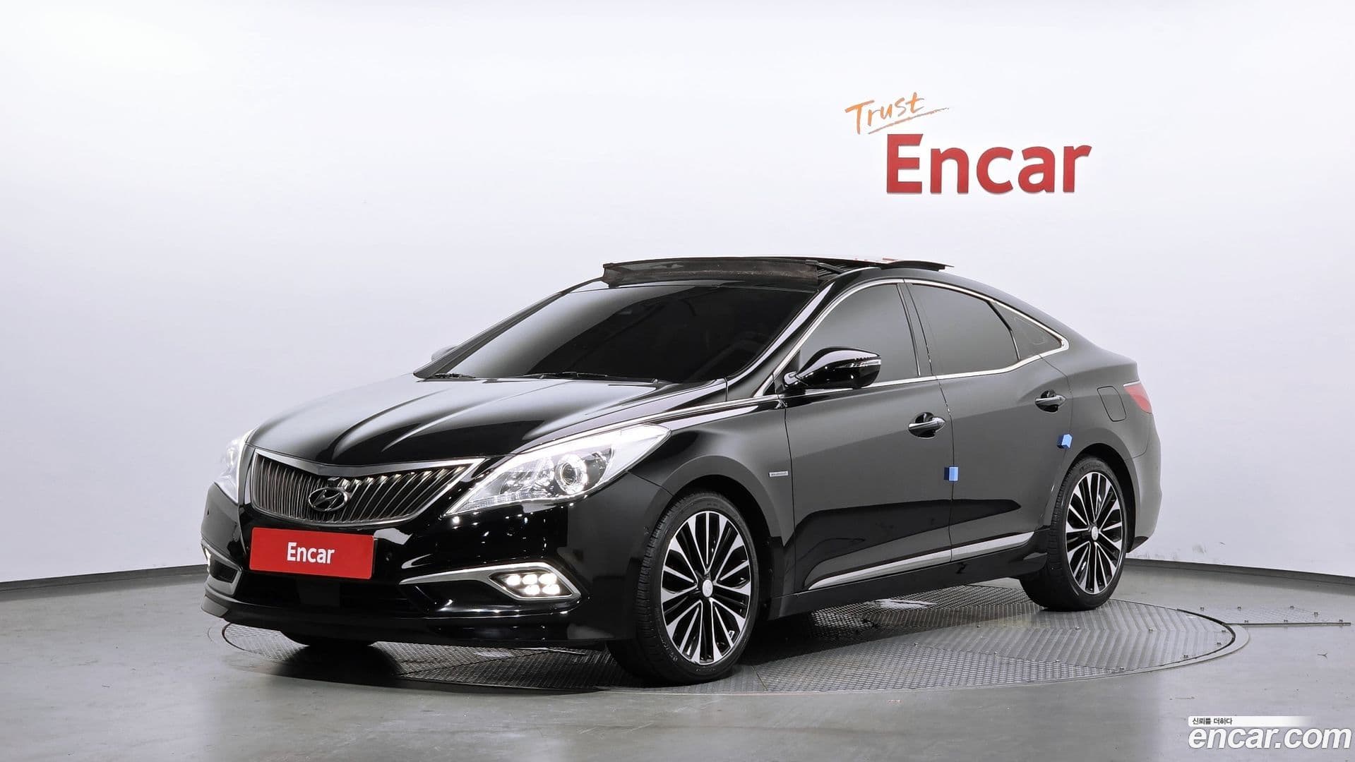 Main__Slider__Photo:Grandeur Hyundai 2016.5-0