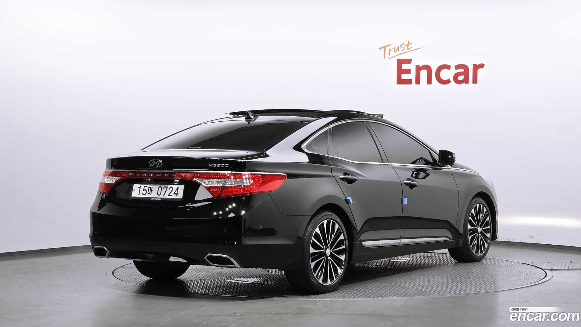 Grandeur Hyundai 2016.5-OUTER-002