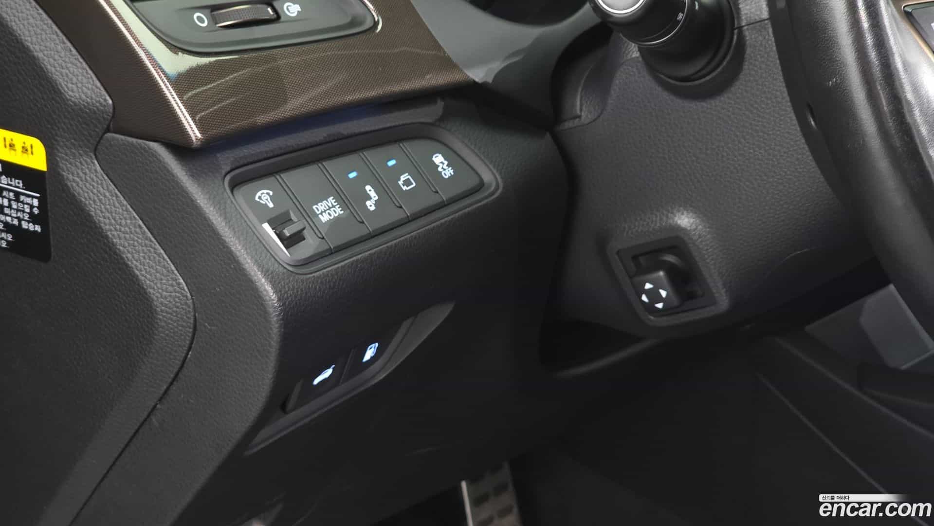 Grandeur Hyundai 2016.5-OPTION-019