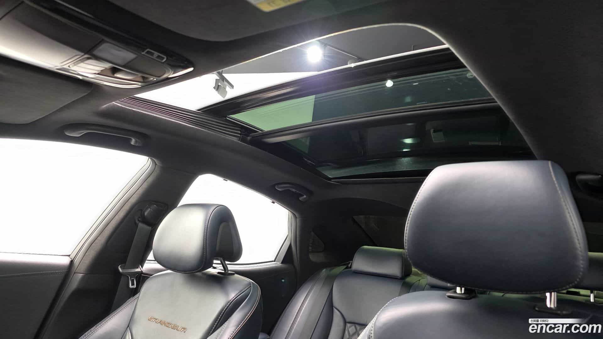 Grandeur Hyundai 2016.5-OPTION-024