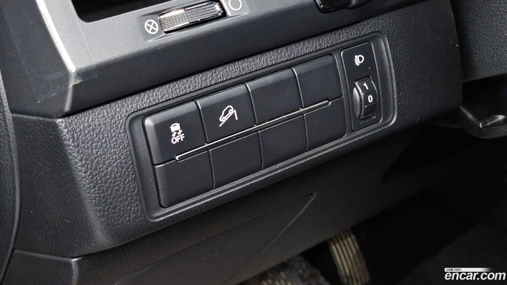 Rexton KG Mobility 2021.9-OPTION-023