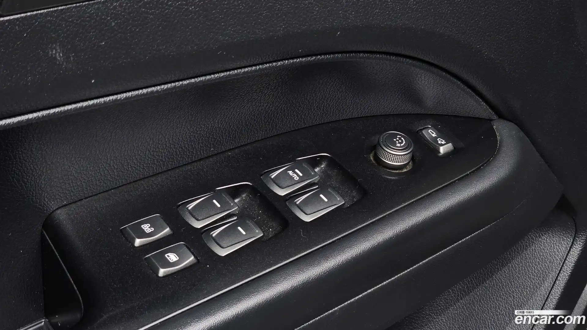 Rexton KG Mobility 2021.9-OPTION-024