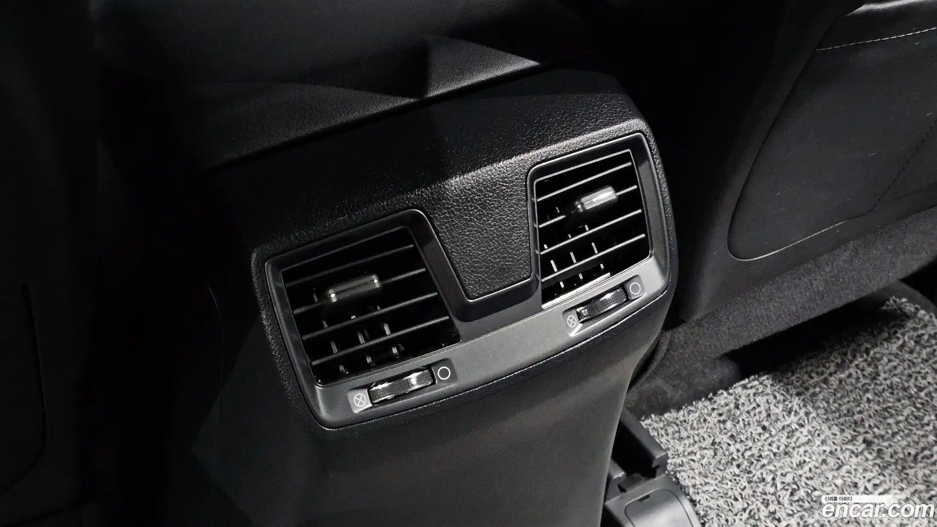 Rexton KG Mobility 2021.9-OPTION-042