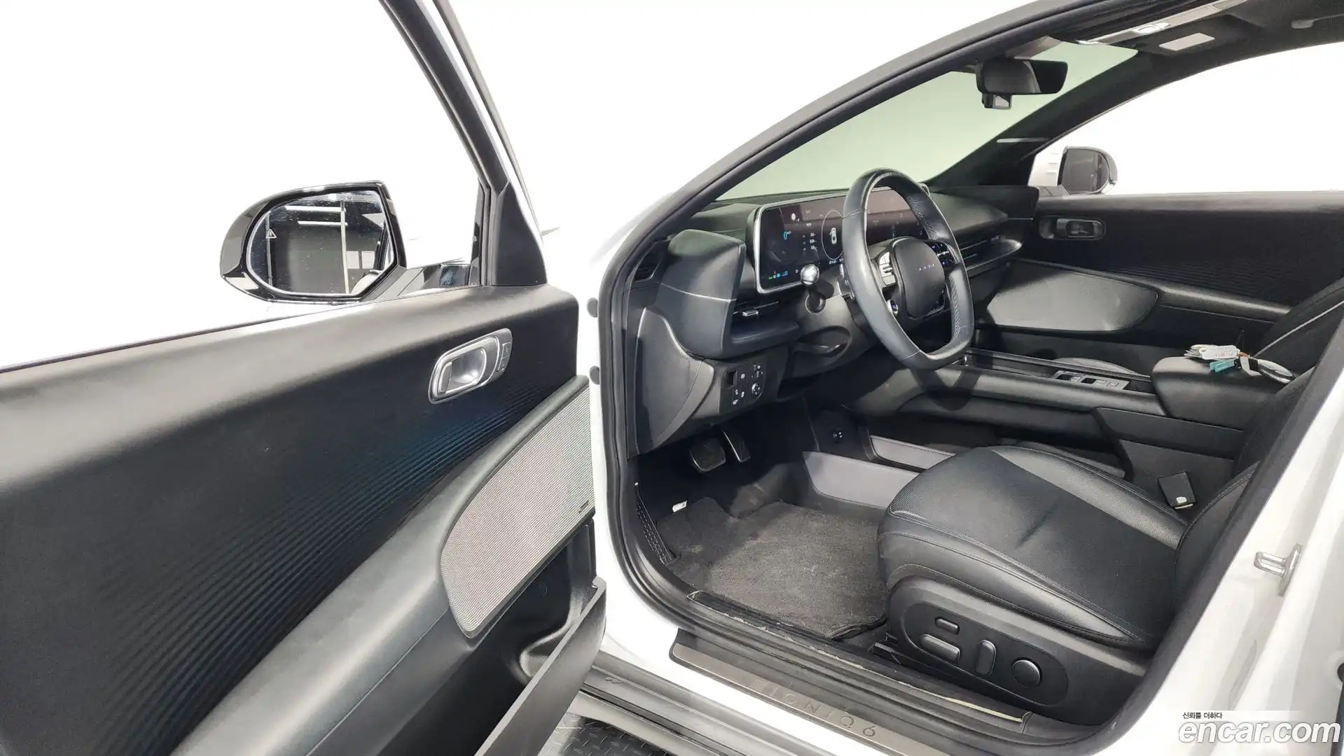 Ioniq6 Hyundai 2022.11-INNER-010