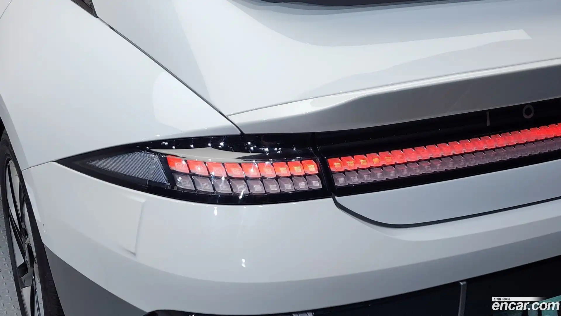 Ioniq6 Hyundai 2022.11-OUTER-033