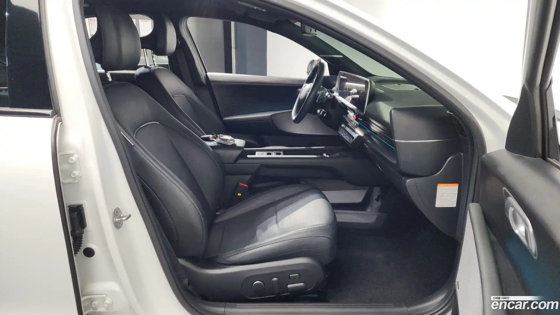 Ioniq6 Hyundai 2022.11-INNER-036