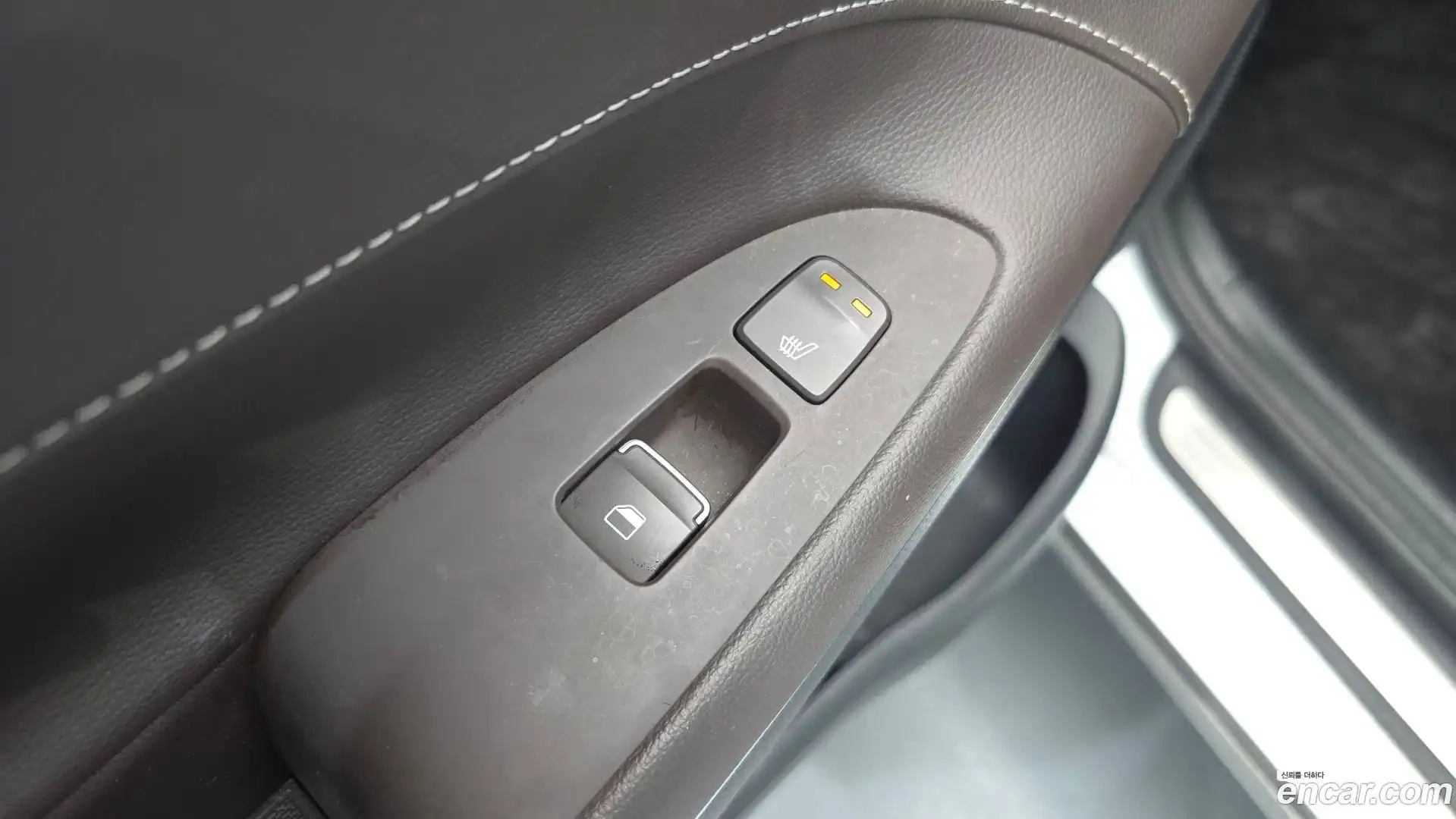Grandeur Hyundai 2018.11-OPTION-023
