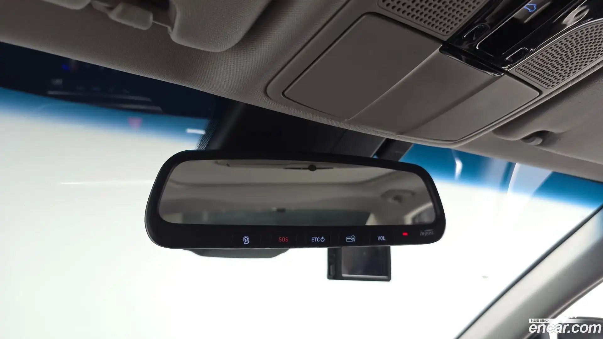 Grandeur Hyundai 2018.11-OPTION-041