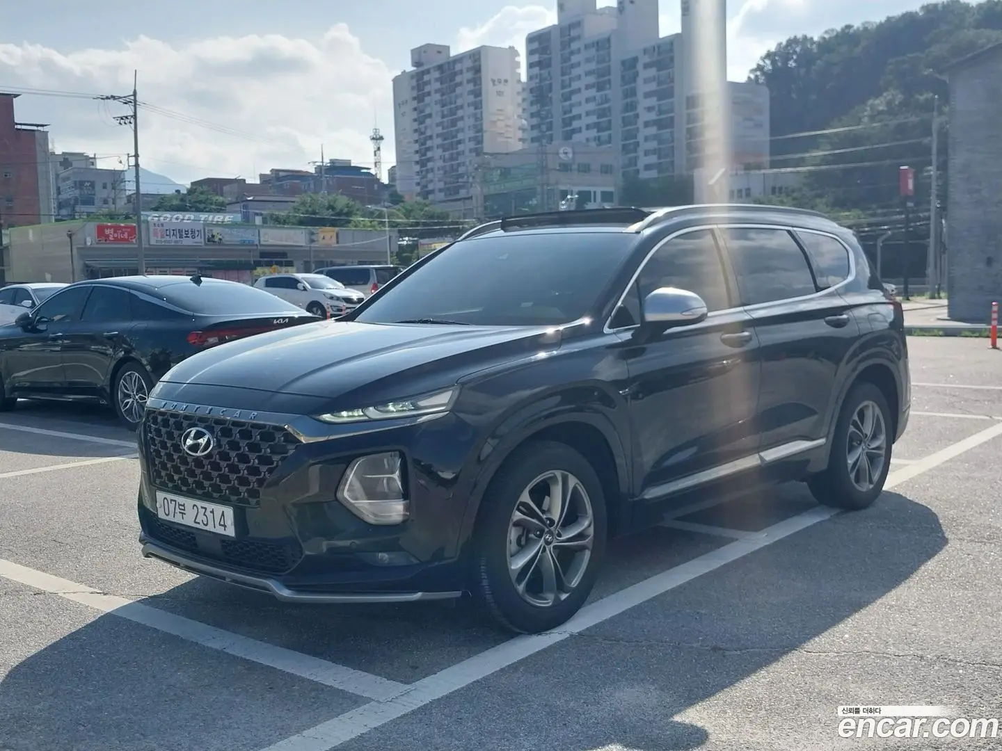Main__Slider__Photo:Santafe Hyundai 2018.7-0