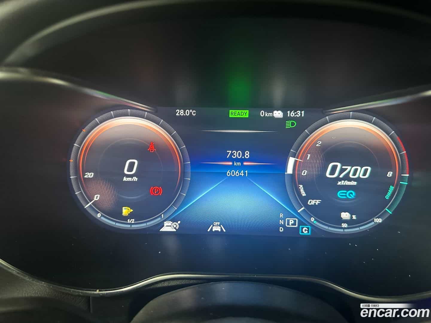 GLC-Class Mercedes-Benz 2021.4-OPTION-018