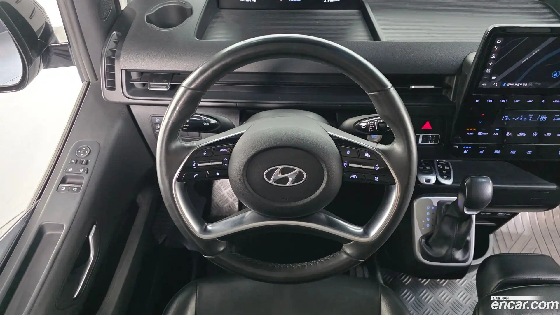 Staria Hyundai 2022.7-OPTION-019